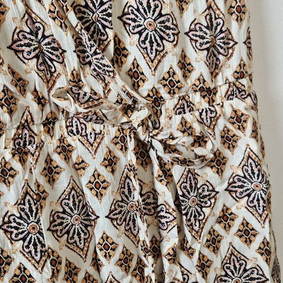 Xhiliration Junior XL Romper Shorts One Piece Straps Abstract Multicolored Boho - Picture 10 of 11